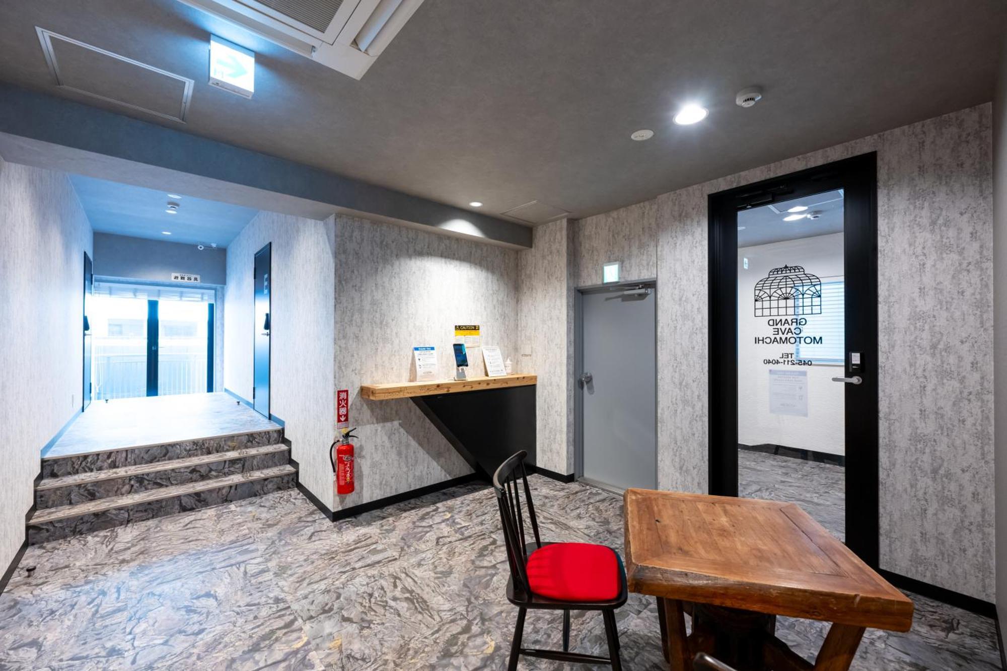 Grand Cave Motomachi Hotel Yokohama  Exterior photo